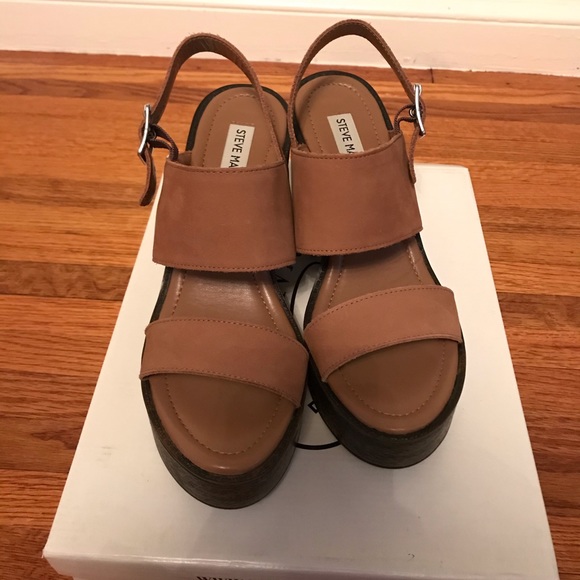 Steve Madden Platform Heels - Picture 3 of 4